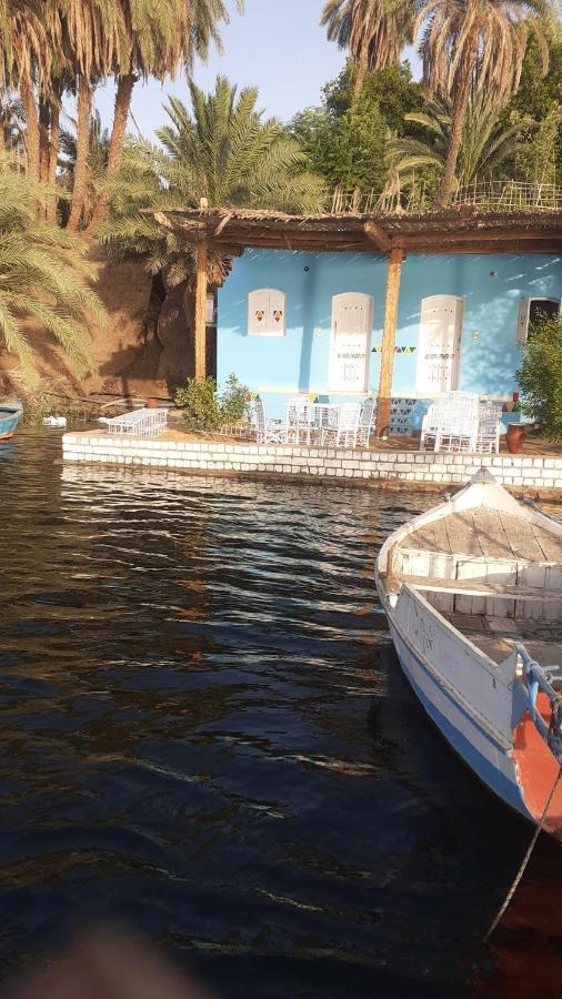 Kafana Guest House Nile View Aswan Bagian luar foto