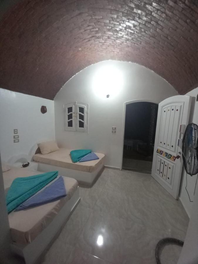 Kafana Guest House Nile View Aswan Bagian luar foto