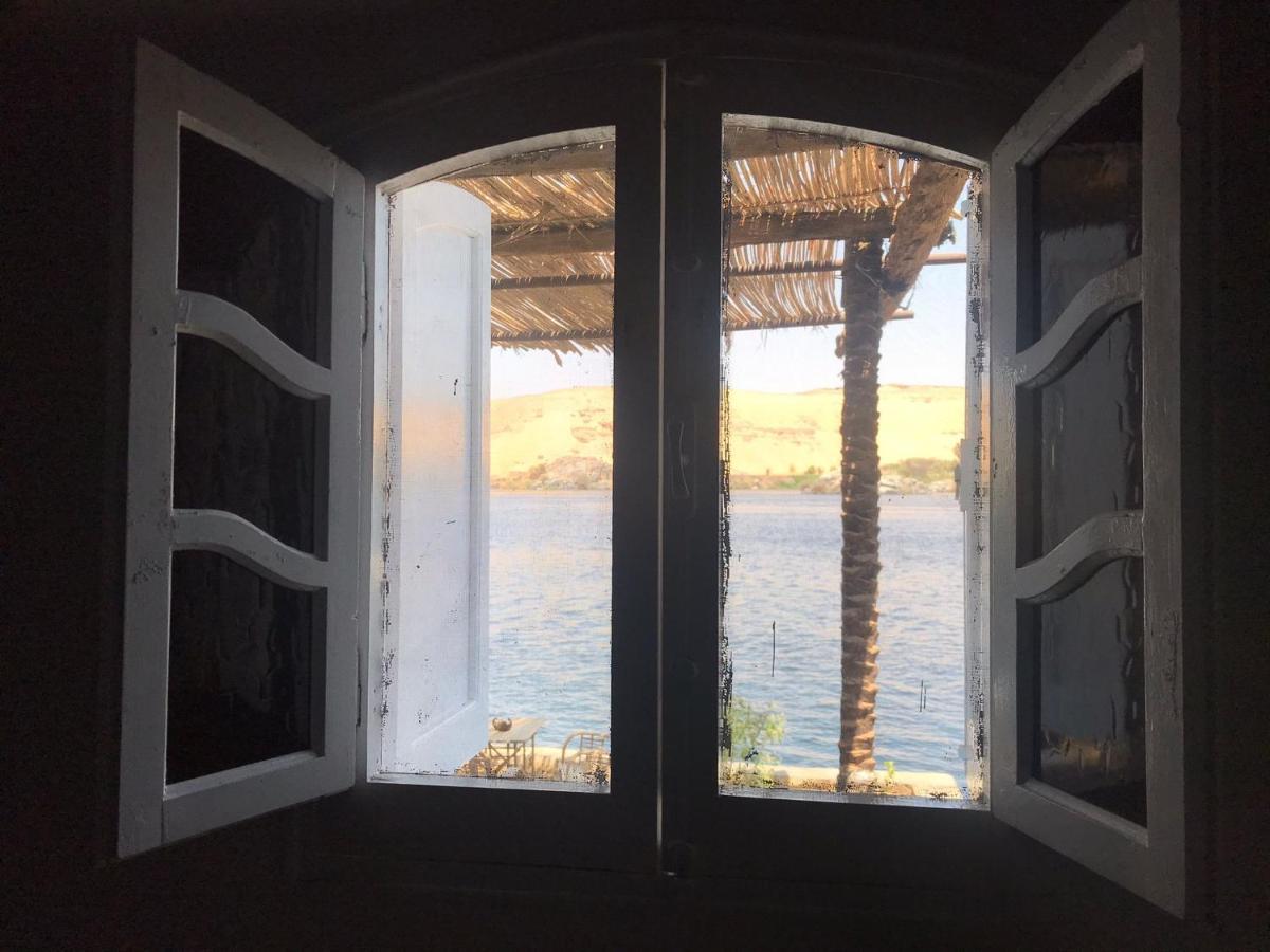 Kafana Guest House Nile View Aswan Bagian luar foto