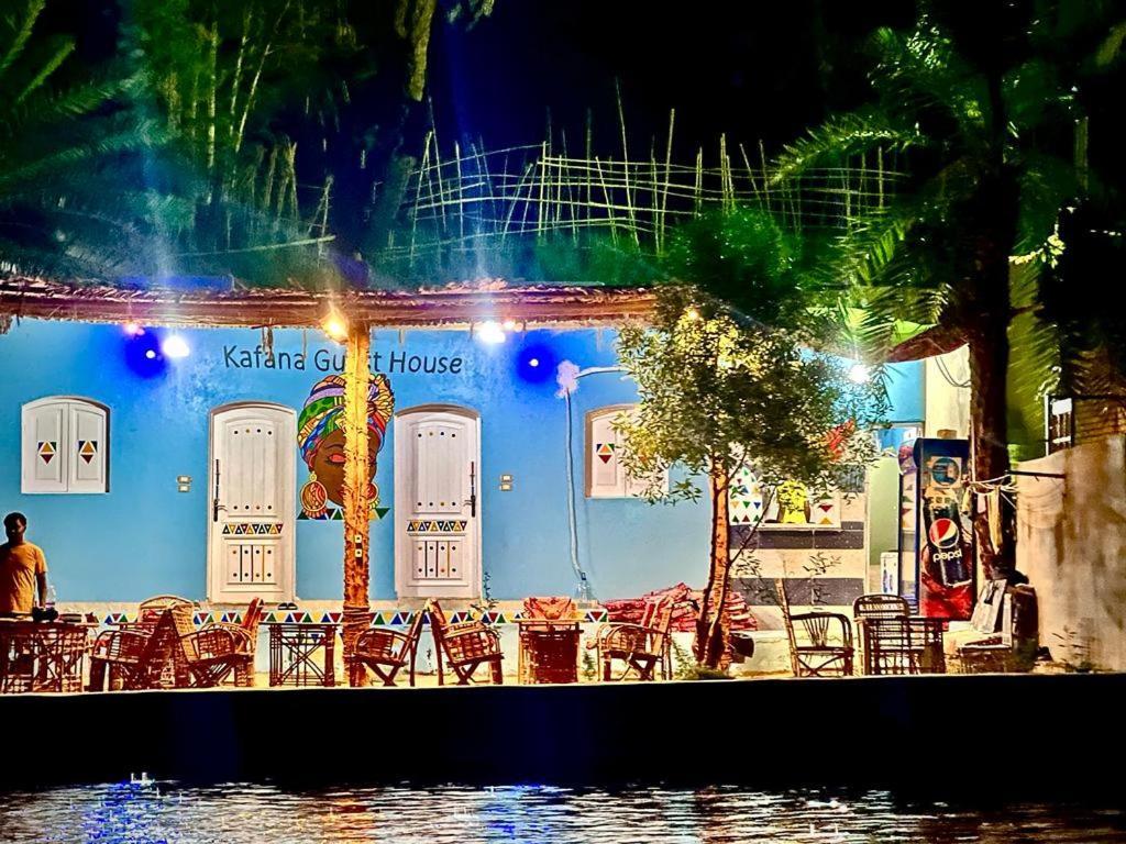 Kafana Guest House Nile View Aswan Bagian luar foto